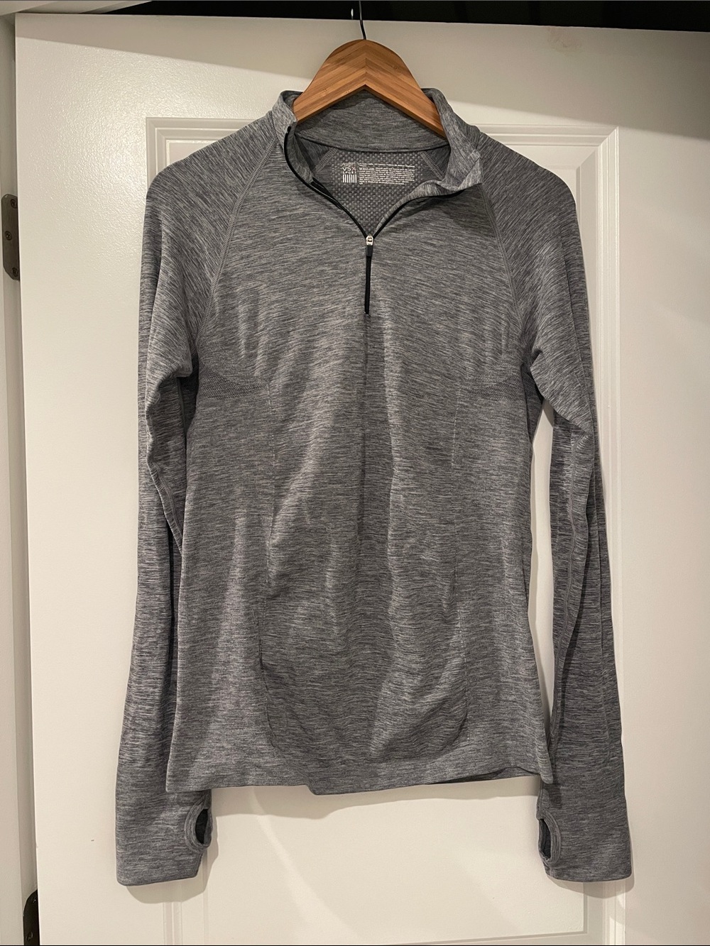 Victoria’s Secret spot Gray Quarter-Zip long sleeve shirt large